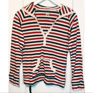 Woman’s Colombia V Neck Sportswear Top